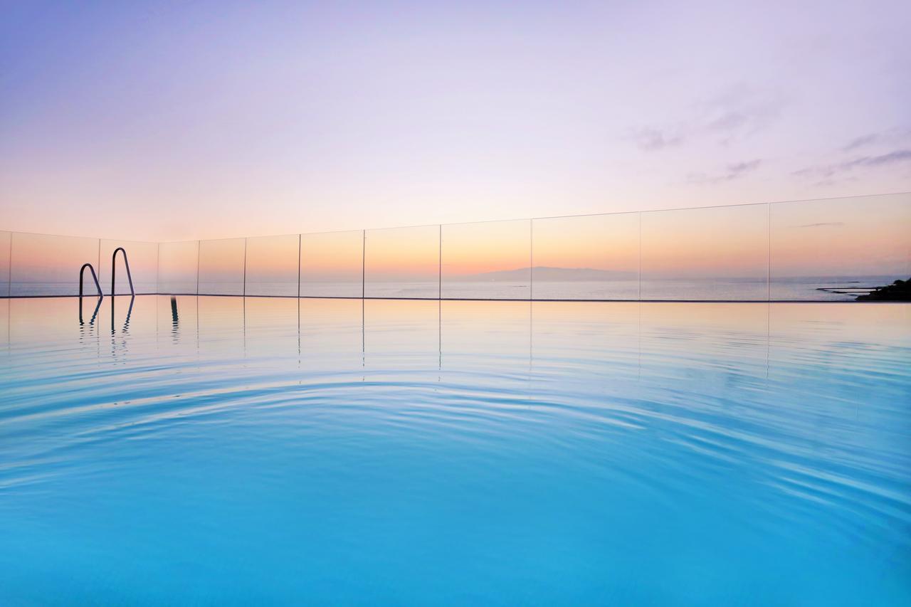 Hotel Iberostar Selection Sábila - Adults Only Costa Adeje  Esterno foto Infinity pool at the Hotel