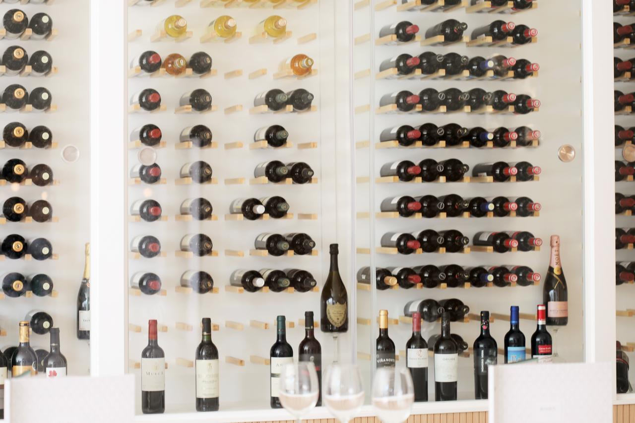 Hotel Iberostar Selection Sábila - Adults Only Costa Adeje  Esterno foto A wine cellar